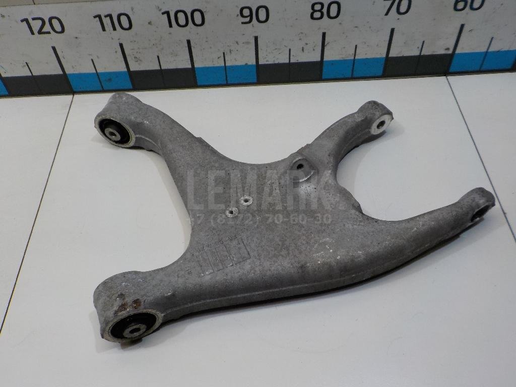 Рычаг задний нижний правый