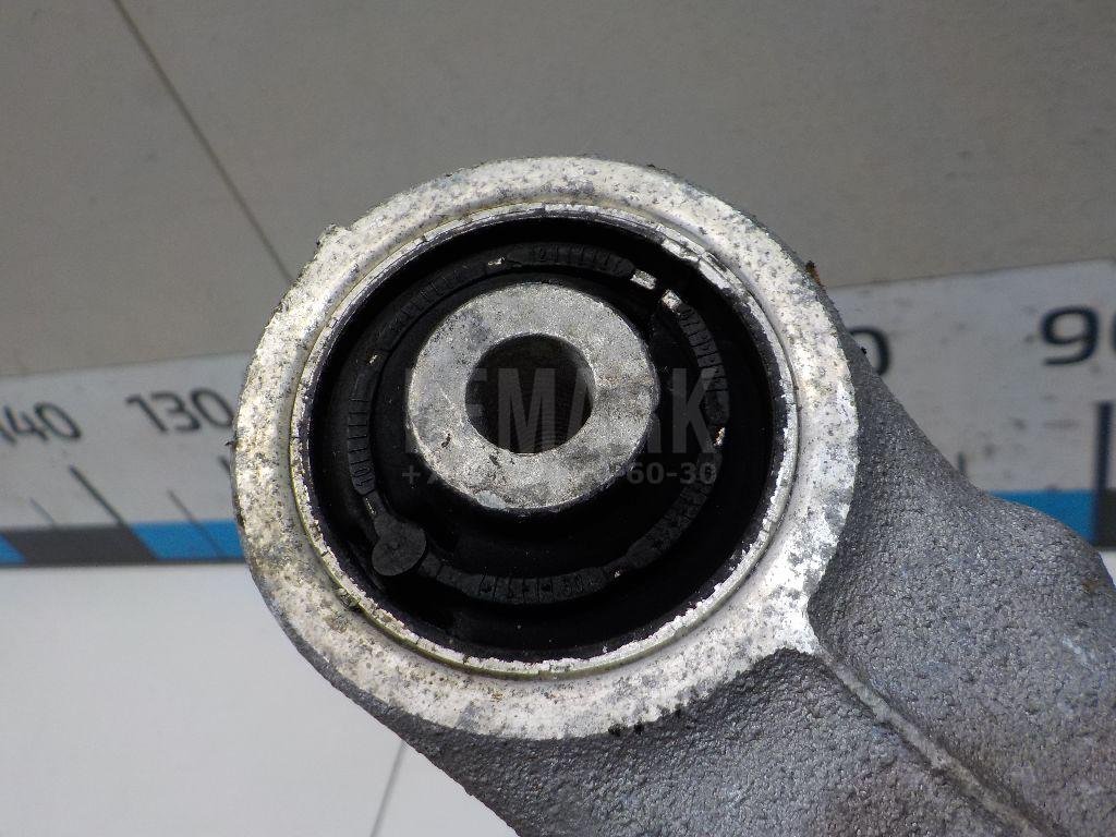 Рычаг задний нижний правый