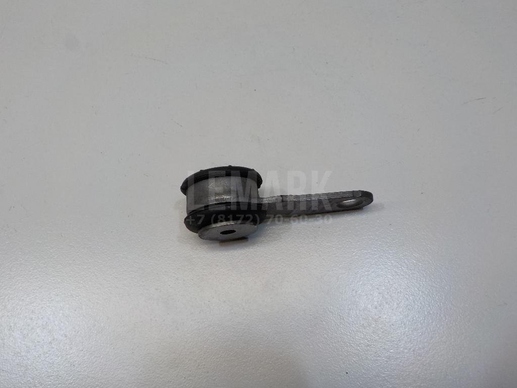 Кронштейн глушителя