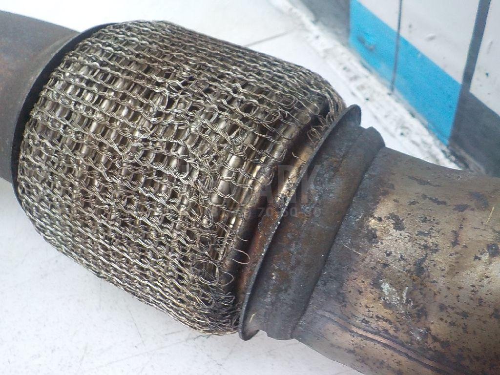 Приемная труба глушителя