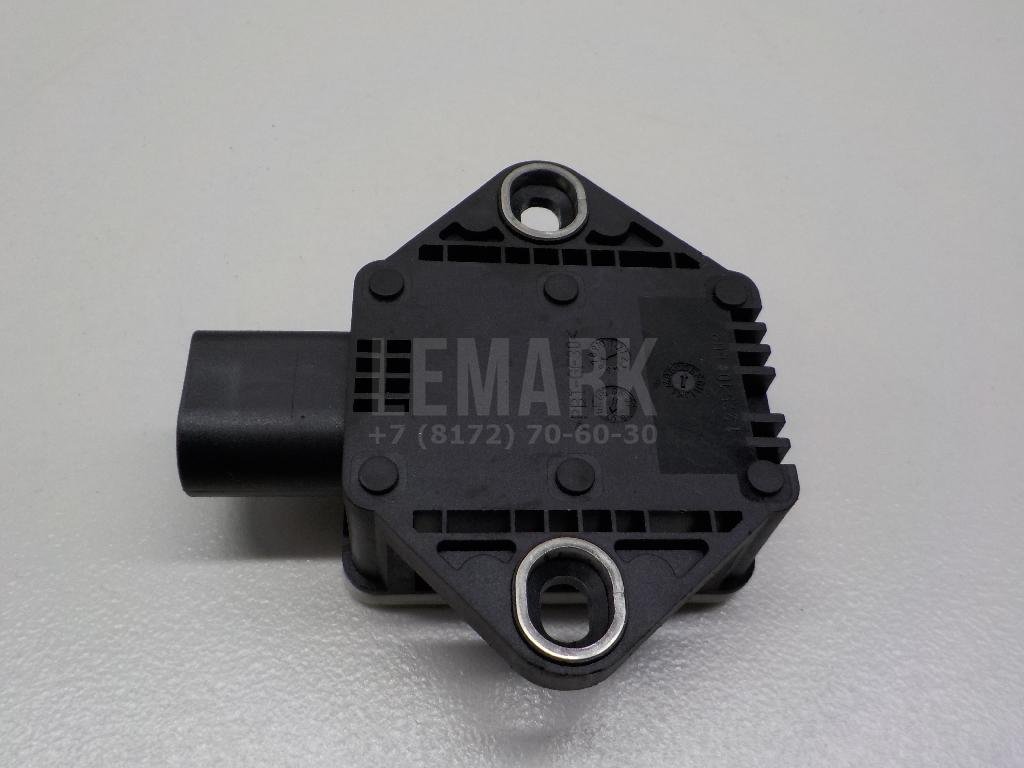 Датчик ускорения