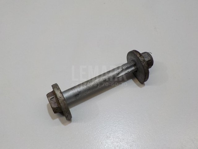 Болт развала задних колес