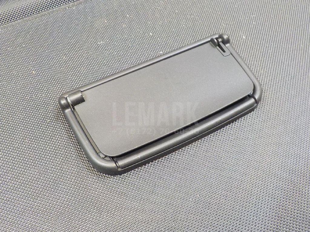 Шторка багажника