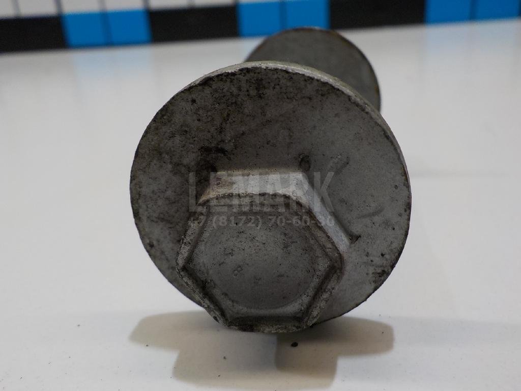 Болт развала задних колес