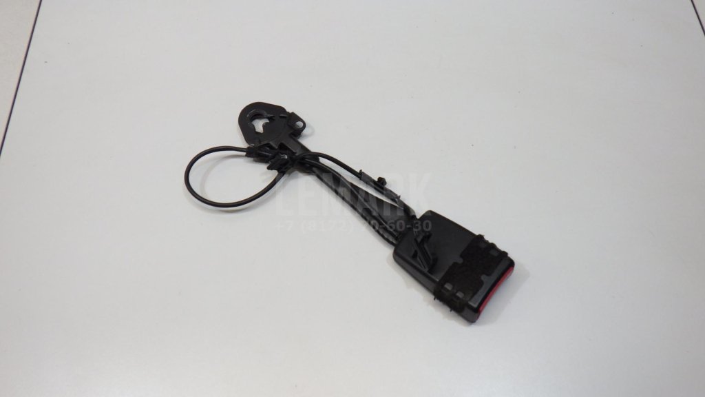 Ответная часть ремня безопасности