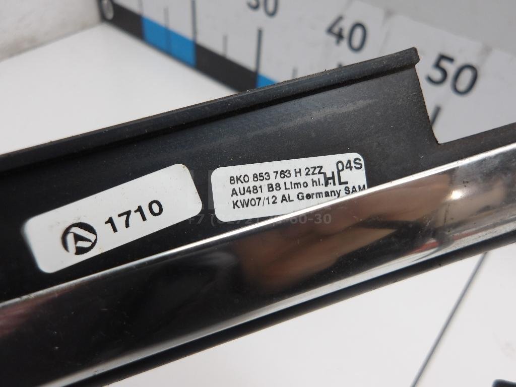 Накладка стекла заднего левого