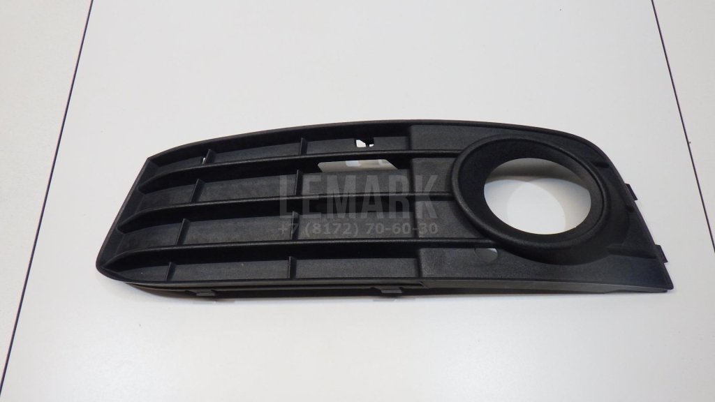 Решетка в бампер левая