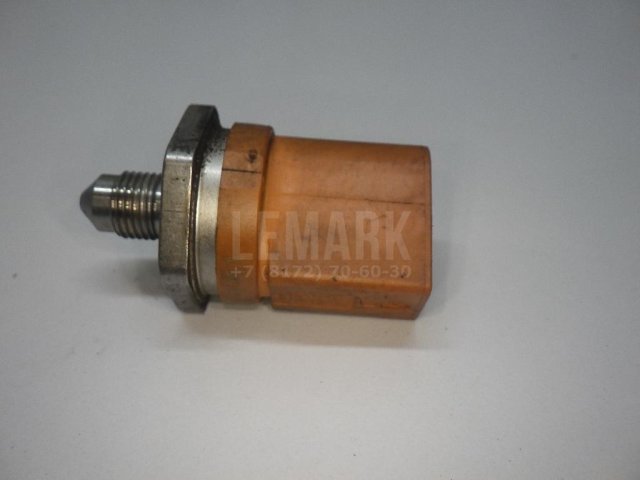 Датчик давления топлива