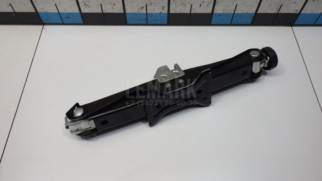 Домкрат для  Audi A4 [B8] 2007-2015