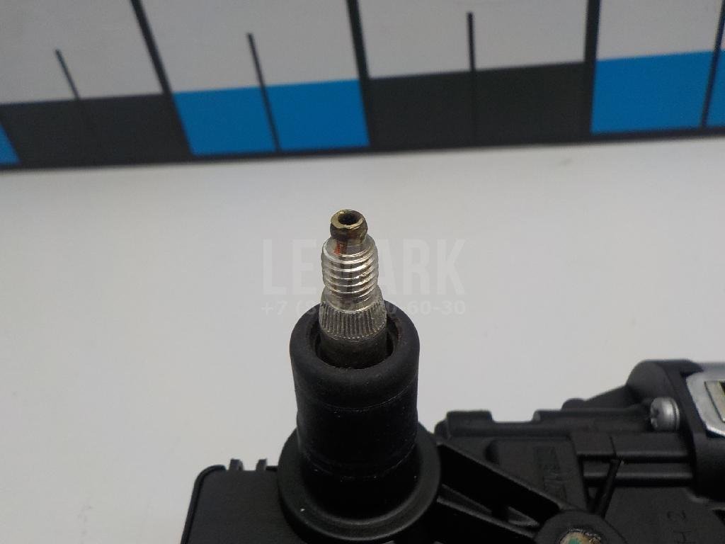 Моторчик стеклоочистителя задний