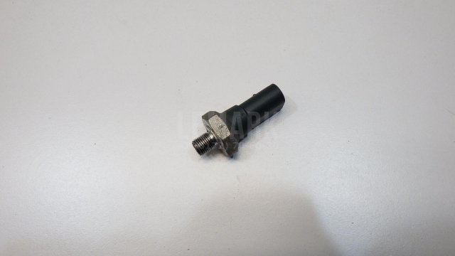 Датчик давления масла