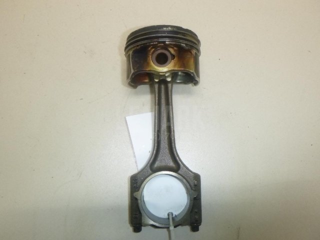 Поршень с шатуном