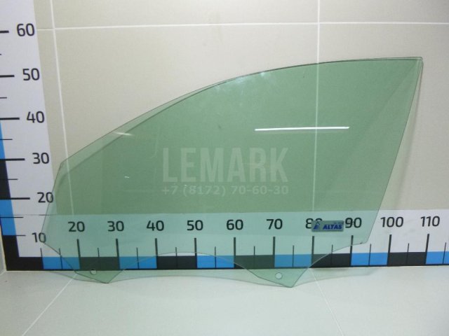 Стекло двери передней левой