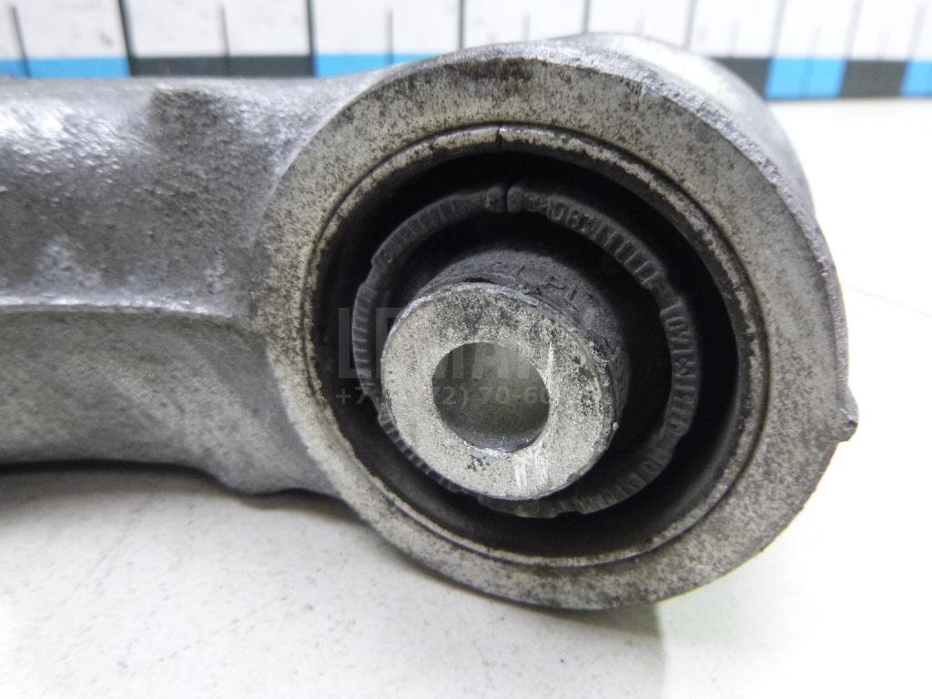 Рычаг задний нижний левый