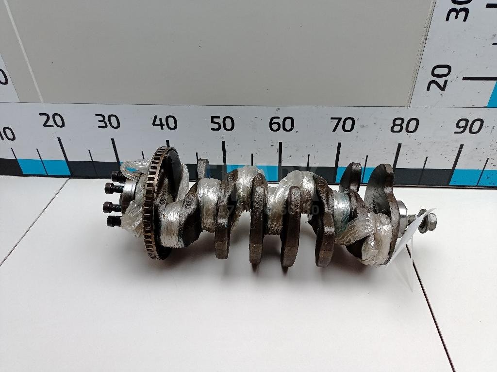 Коленвал для  Audi A4 [B9] 2015