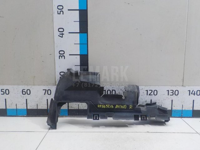Воздуховод радиатора правый