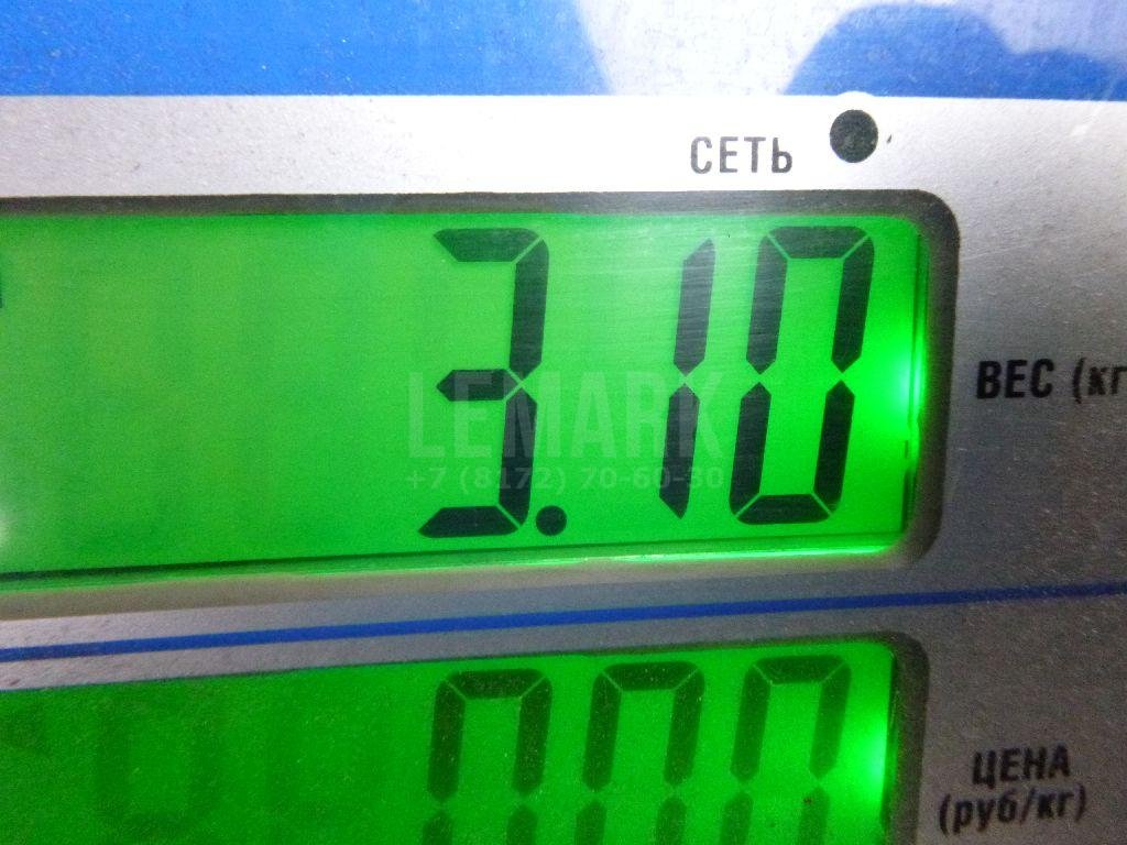 Стекло двери передней правой