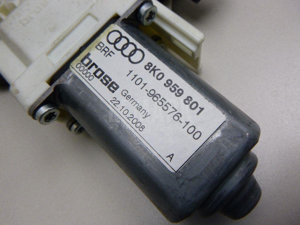 Стеклоподъемник электр. передний левый