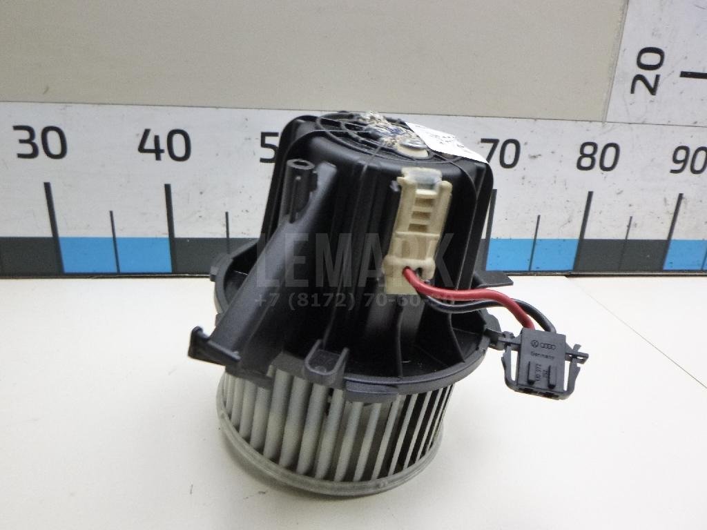 Моторчик отопителя для  Audi A3 (8Y) 2020