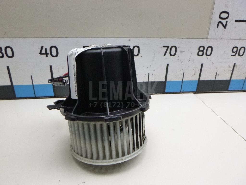 Моторчик отопителя для  Audi A3 (8Y) 2020