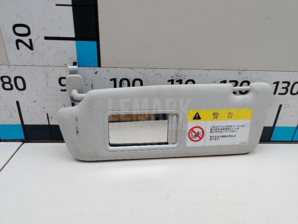 Козырек солнцезащитный (внутри)