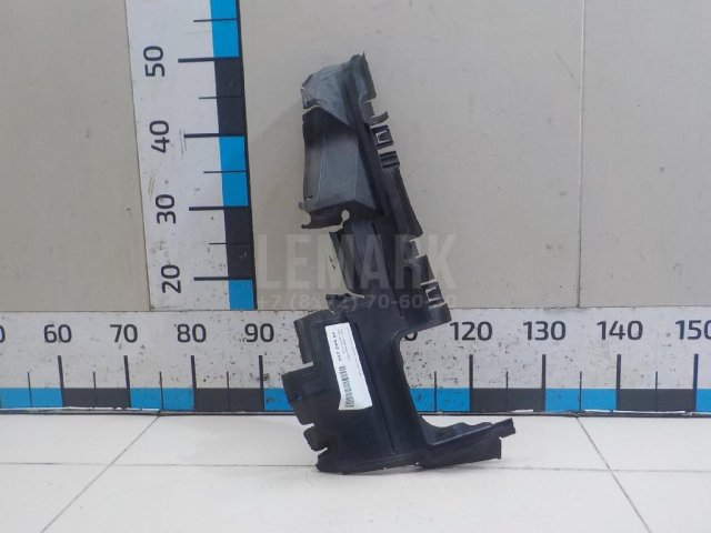 Воздуховод радиатора правый