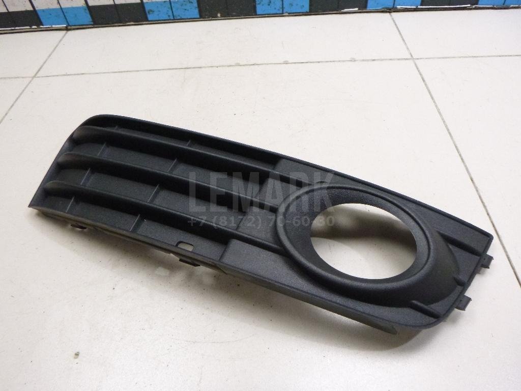 Решетка в бампер правая