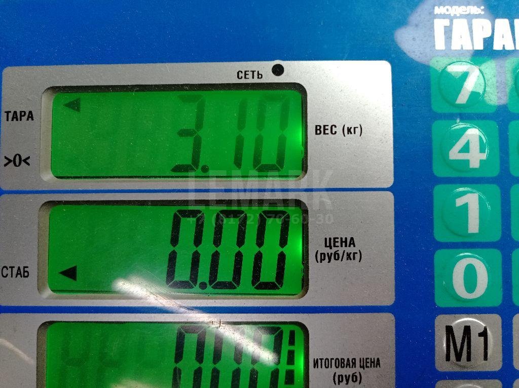 Стекло двери передней правой