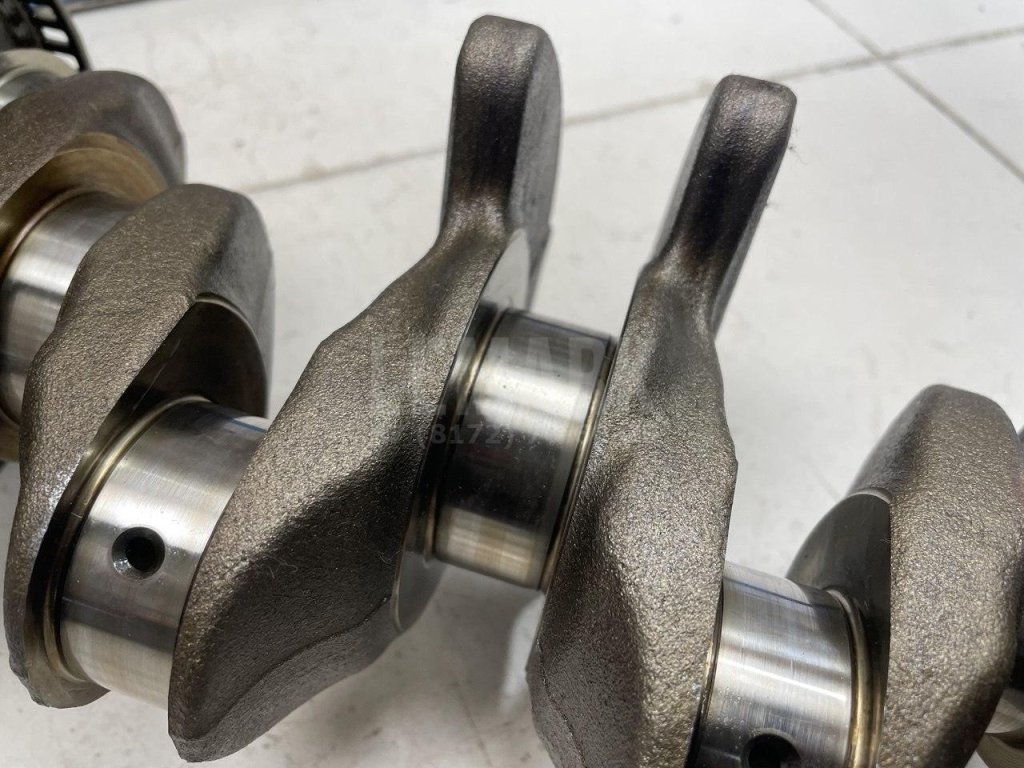 Коленвал для  Audi A3 [8P1] 2003-2013