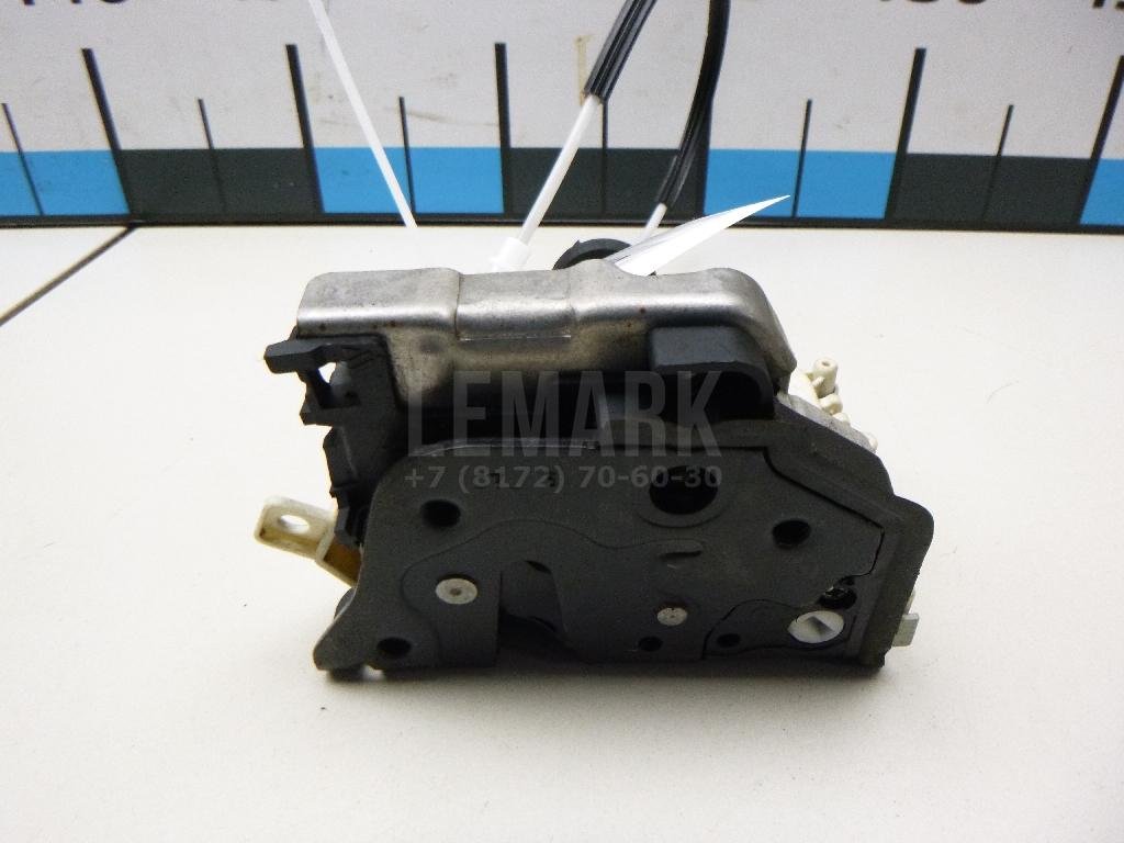 Замок двери задней левой