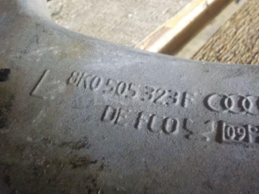 Рычаг задний верхний левый