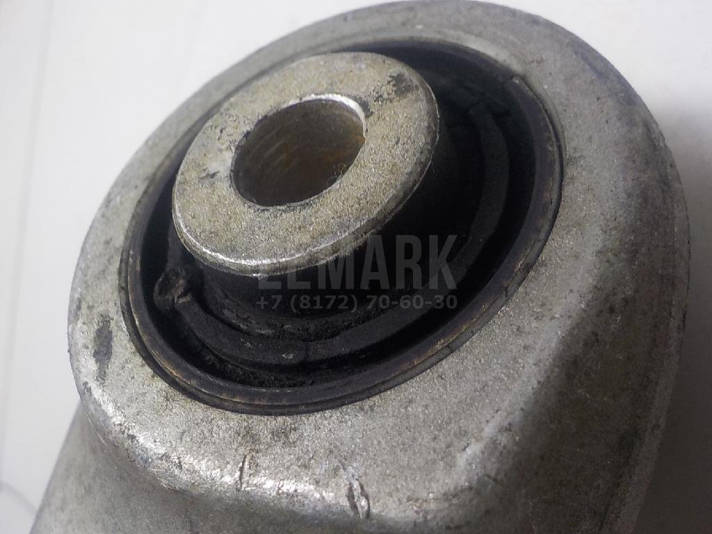 Рычаг задний верхний левый