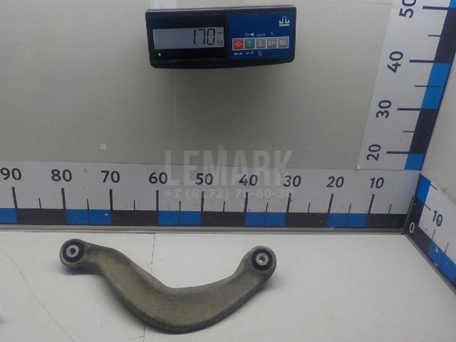 Рычаг задний верхний левый