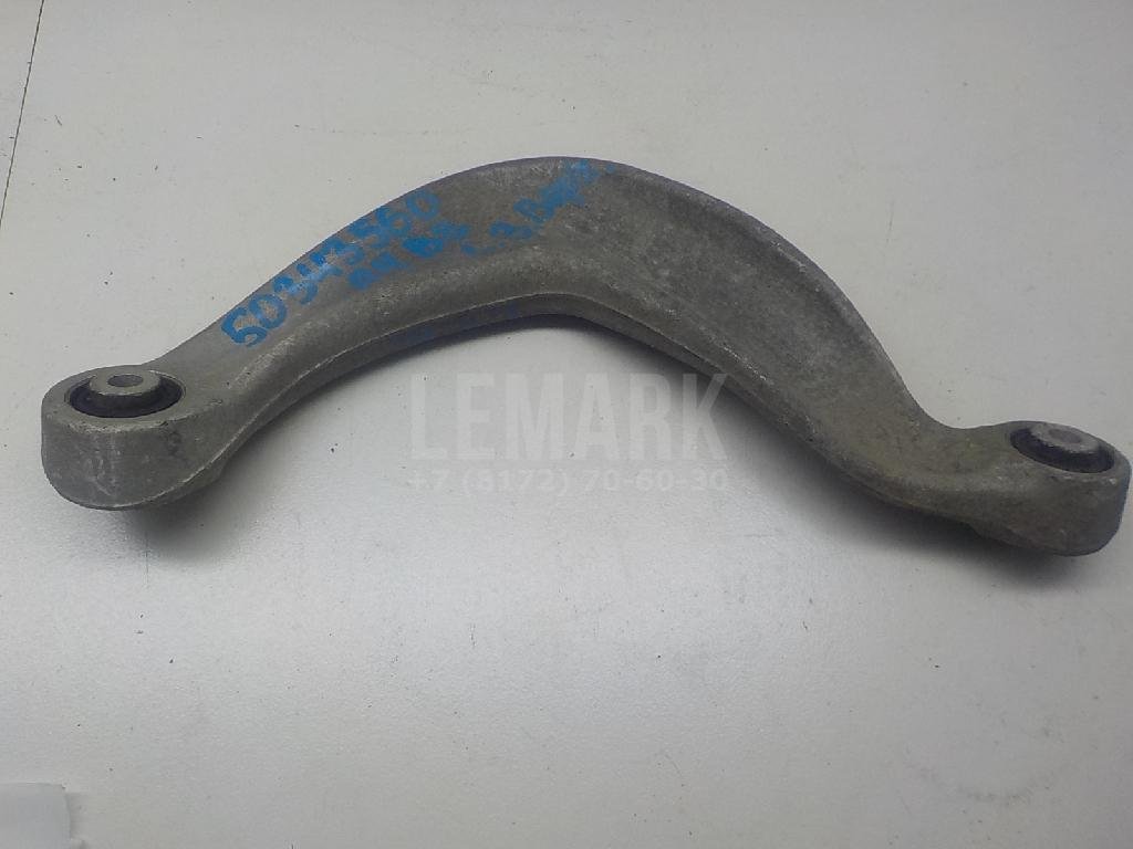 Рычаг задний верхний левый