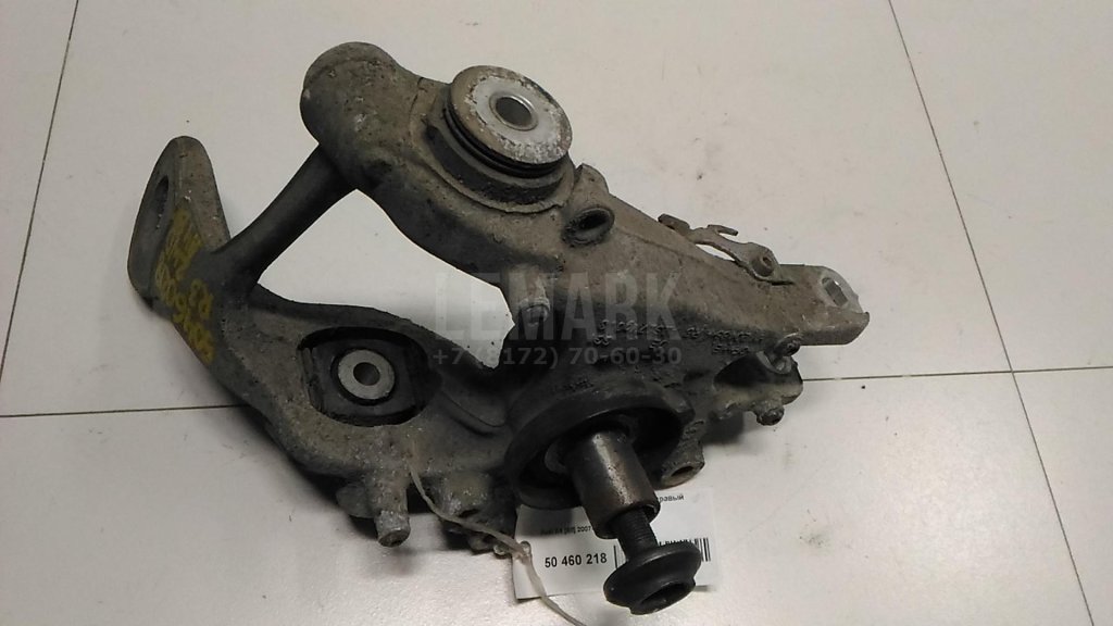 Кулак поворотный задний правый