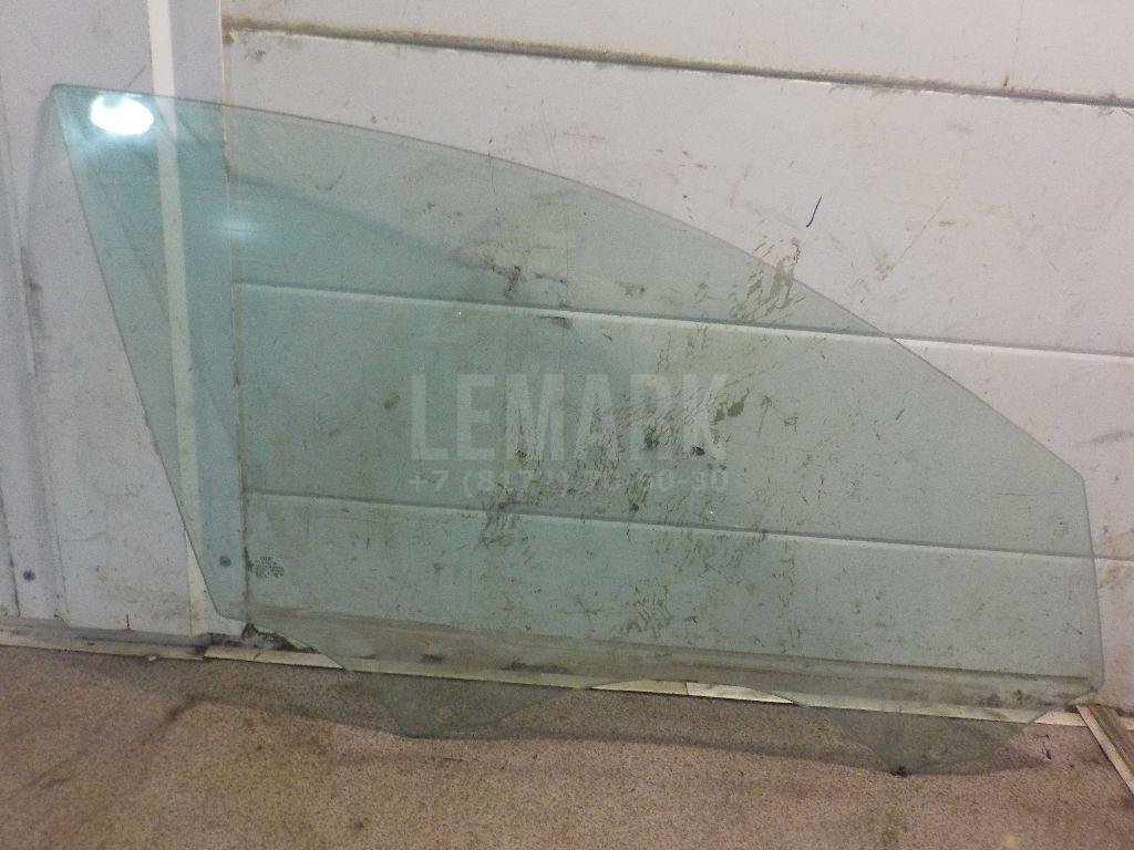 Стекло двери передней правой