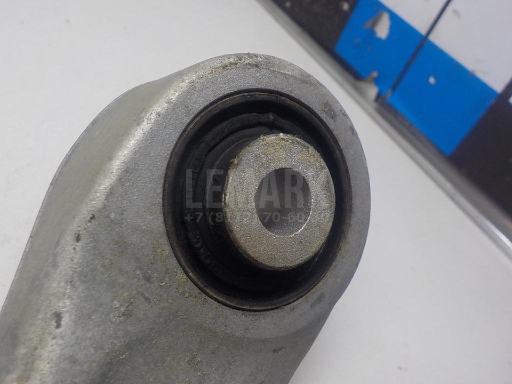 Рычаг задний верхний левый