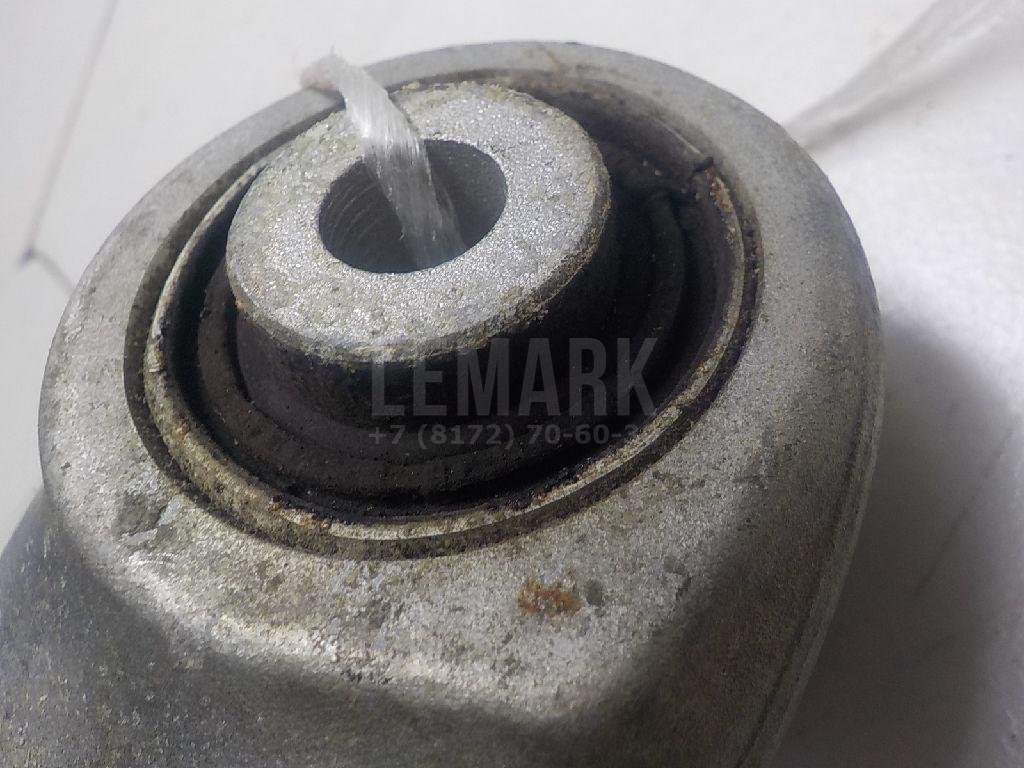 Рычаг задний верхний левый