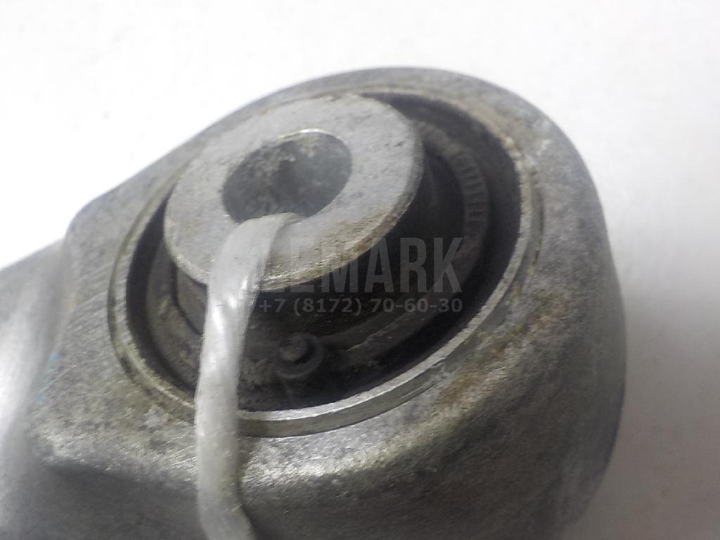 Рычаг задний верхний левый