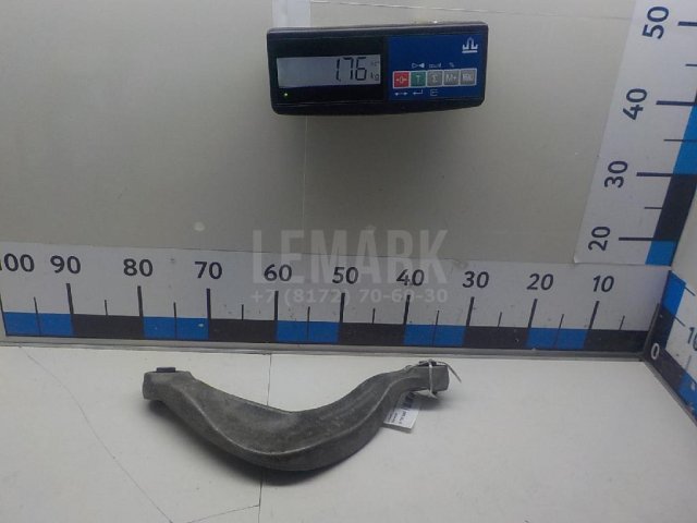 Рычаг задний верхний левый