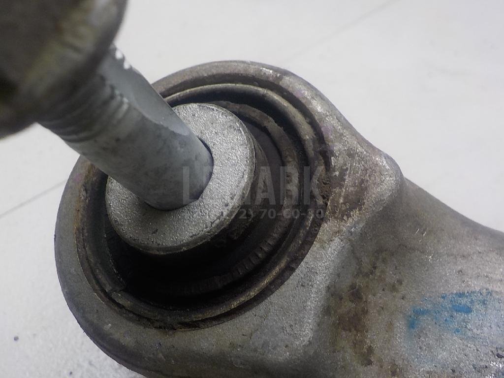 Рычаг задний верхний левый