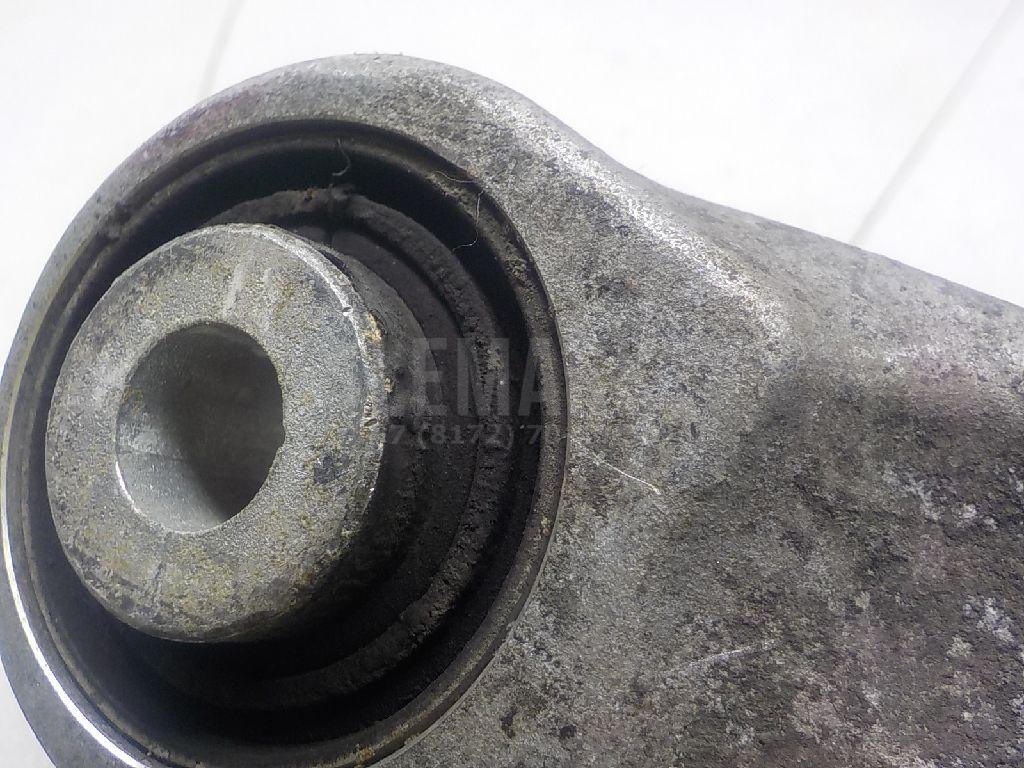 Рычаг задний верхний левый