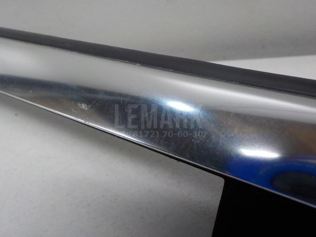 Накладка стекла заднего правого