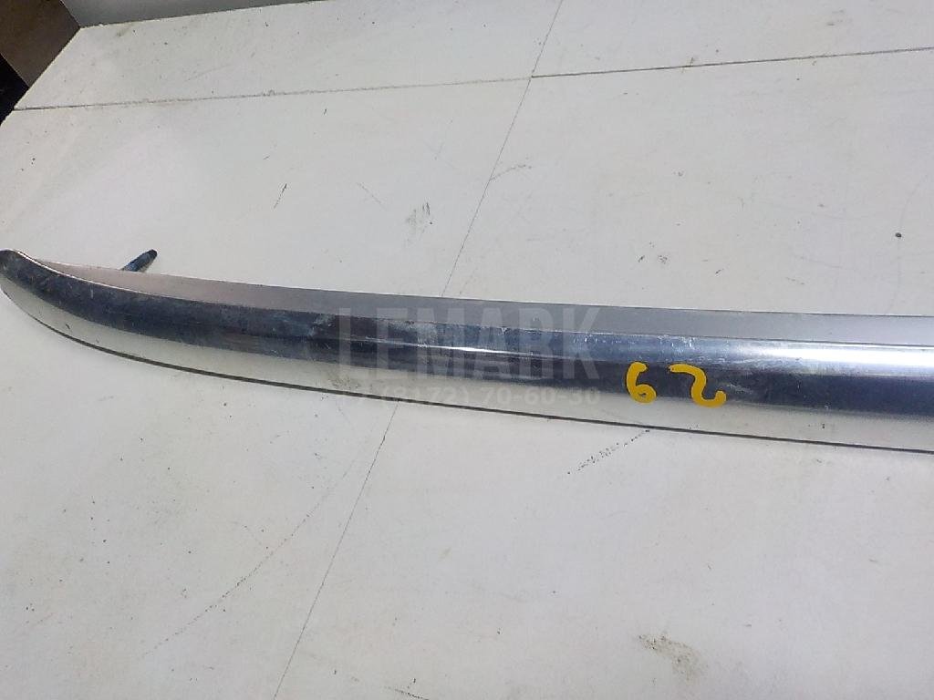 Рейлинг правый (планка на крышу)