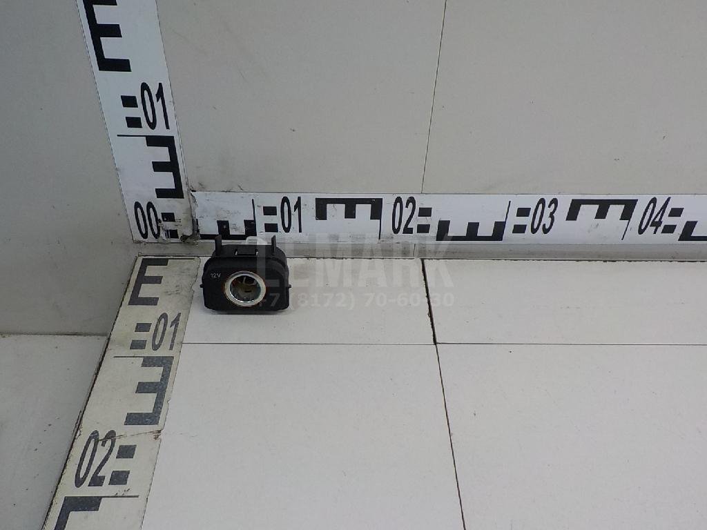 Гнездо прикуривателя