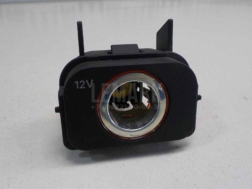 Гнездо прикуривателя