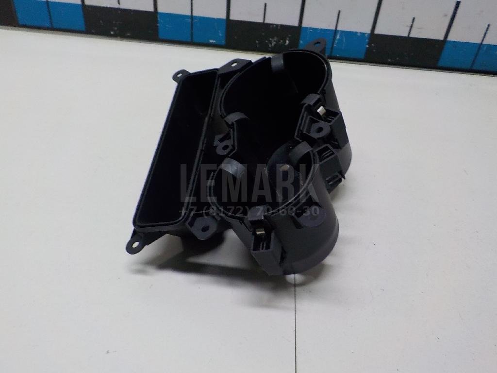 Подстаканник для  Audi 100/200 [44] 1983-1991