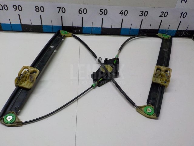 Стеклоподъемник электр. передний левый