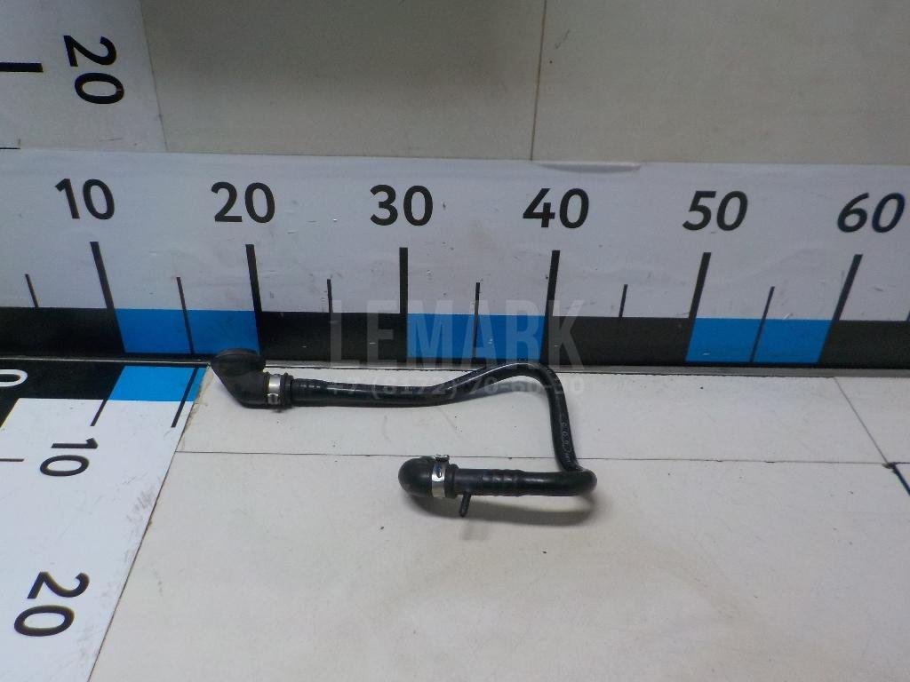 Шланг вакуумного усилителя тормоза