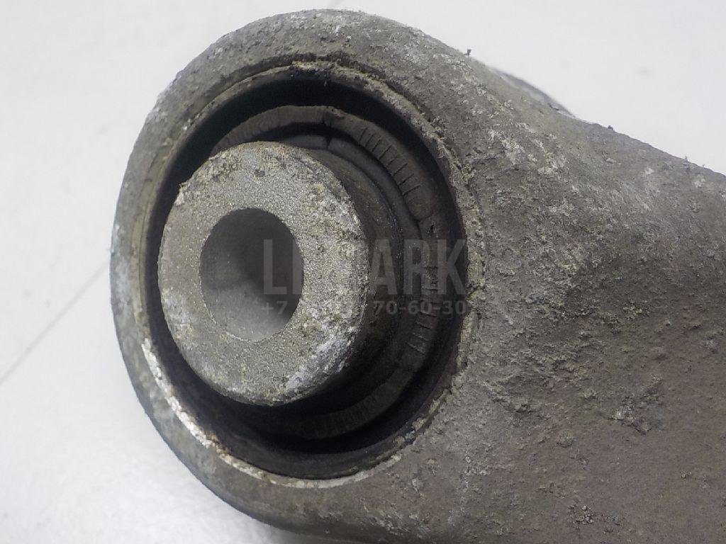 Рычаг задний верхний левый